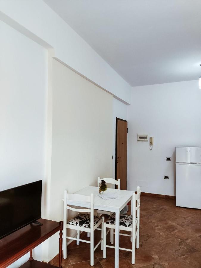 El Rio Apartments Σαράντα Εξωτερικό φωτογραφία