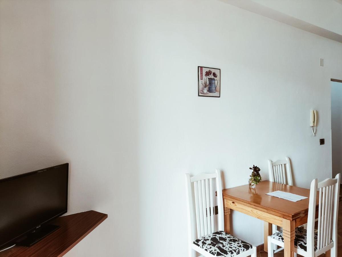 El Rio Apartments Σαράντα Εξωτερικό φωτογραφία