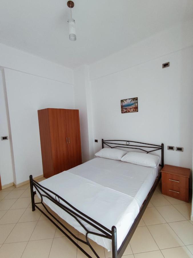 El Rio Apartments Σαράντα Εξωτερικό φωτογραφία